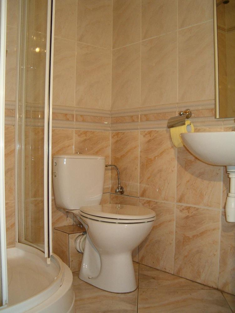 Daisy Superior Hotel Красков Екстериор снимка