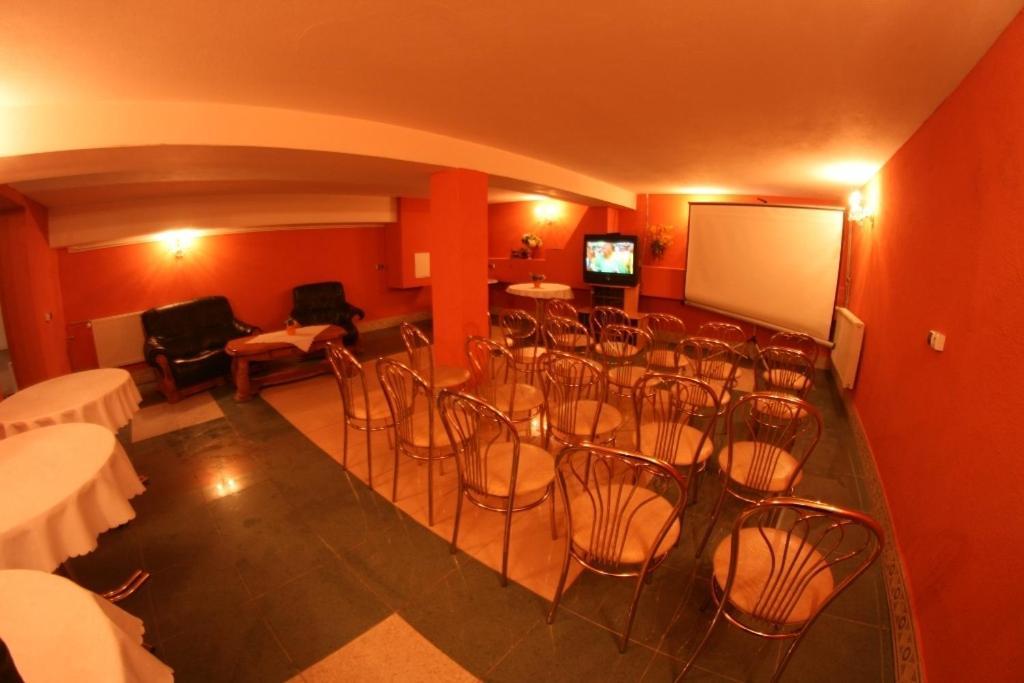 Daisy Superior Hotel Красков Екстериор снимка