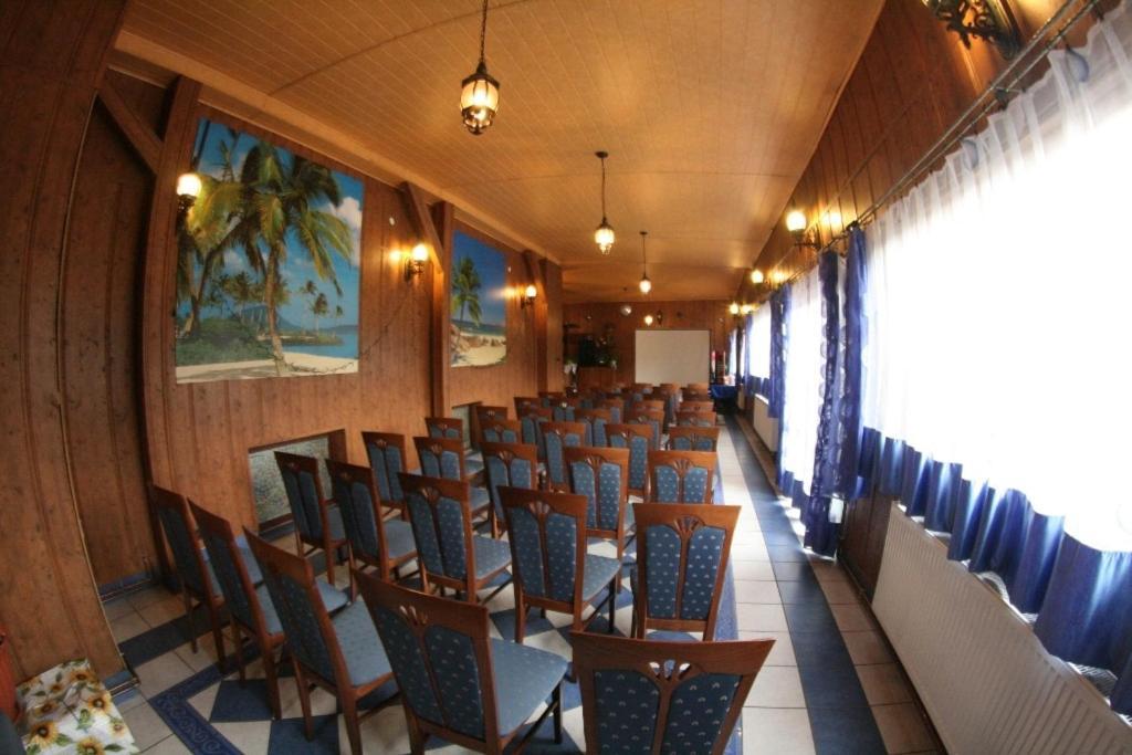 Daisy Superior Hotel Красков Екстериор снимка