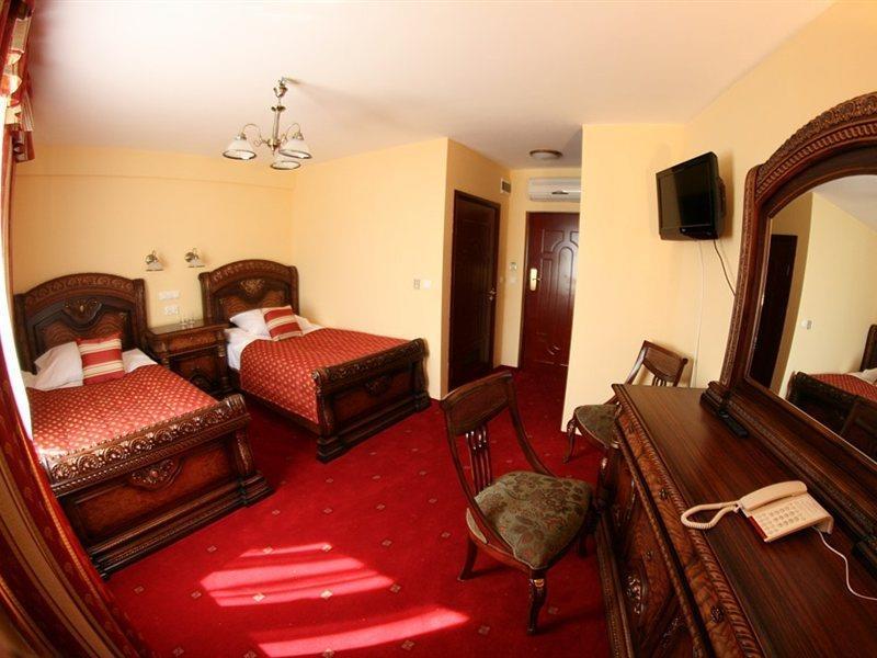 Daisy Superior Hotel Красков Екстериор снимка