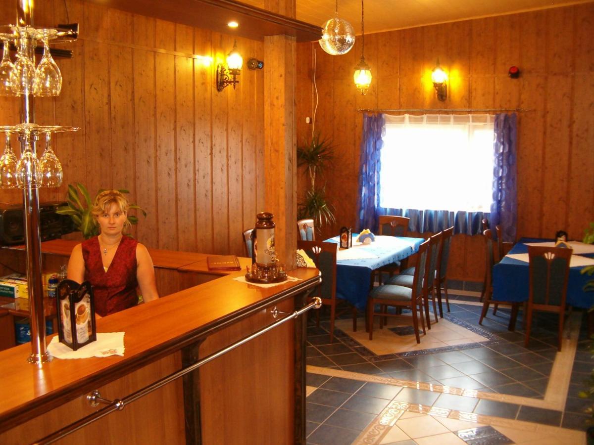Daisy Superior Hotel Красков Екстериор снимка